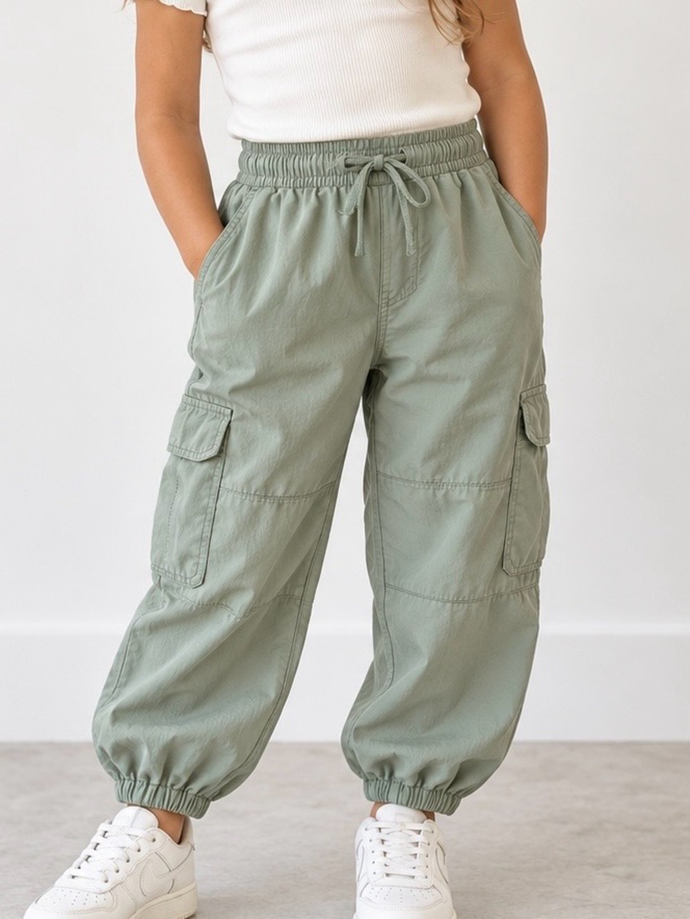 Zara Girls Sage Green Parachute Cargo Pants Joggers Size 4-5Y